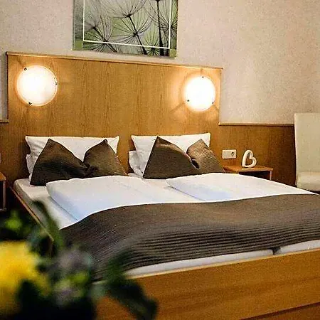 Landgasthof Linkenmuehle Hotel Wallduern